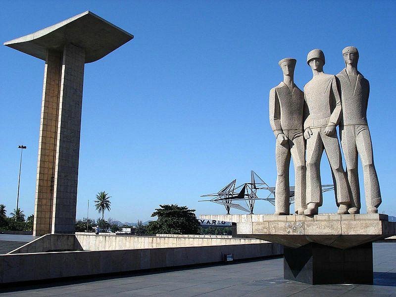 monumento-nacional-aos